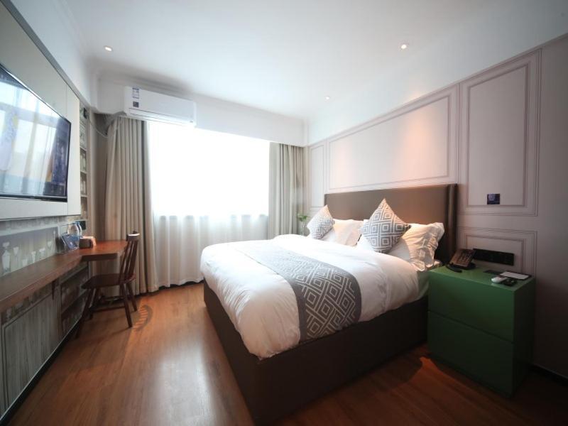Gma Hotel Shanghai Wuning Road Zhenping Road Metro Station מראה חיצוני תמונה
