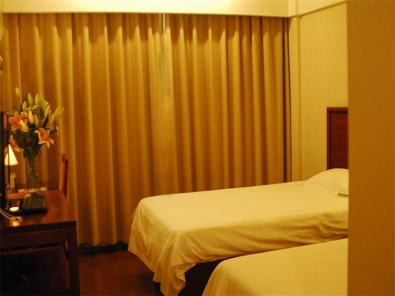 Gma Hotel Shanghai Wuning Road Zhenping Road Metro Station מראה חיצוני תמונה
