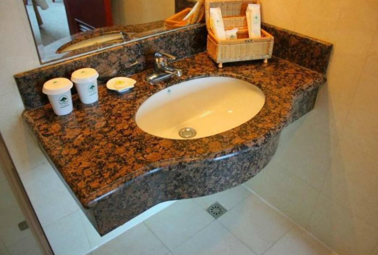 Gma Hotel Shanghai Wuning Road Zhenping Road Metro Station מראה חיצוני תמונה